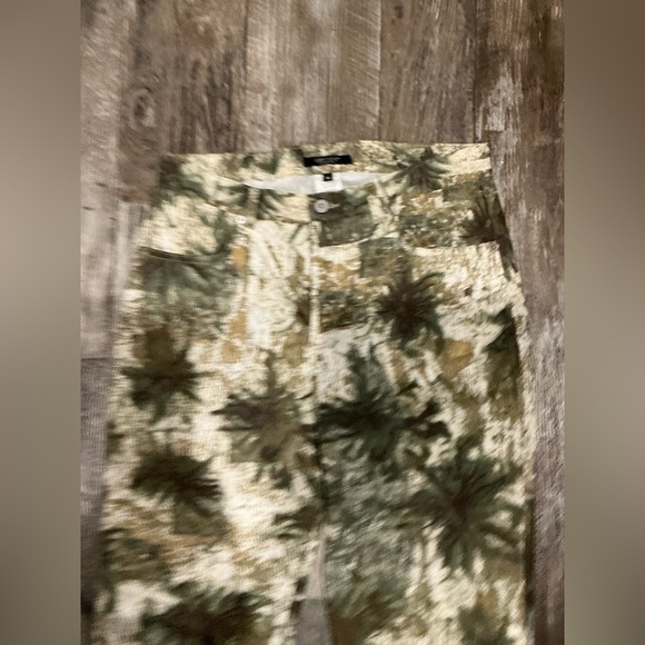 NWOT Karen Kane Green and Brown Patterned Pants Size 10 - Picture 11 of 12